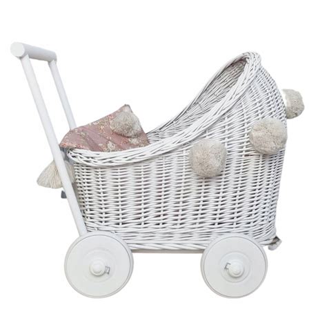 dieťa s kočíkom pre bábiky