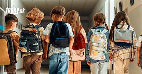 deti rôznych etník spolupracujú