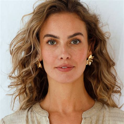 Detail roztavených okvetných lístkov