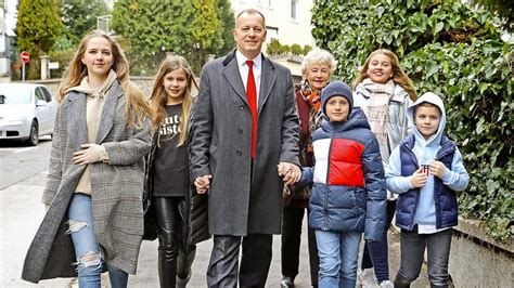 rodina s veľkým počtom detí