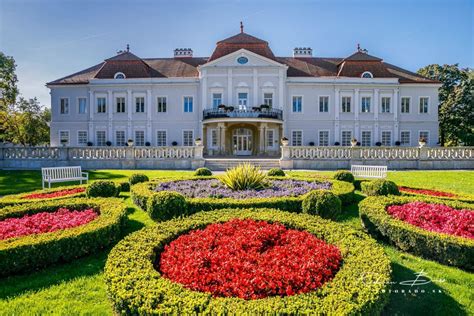 Svadobný kaštieľ v Tomášove