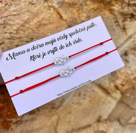 Ukážka náramkov pre mamu a dieťa s rôznymi kameňmi