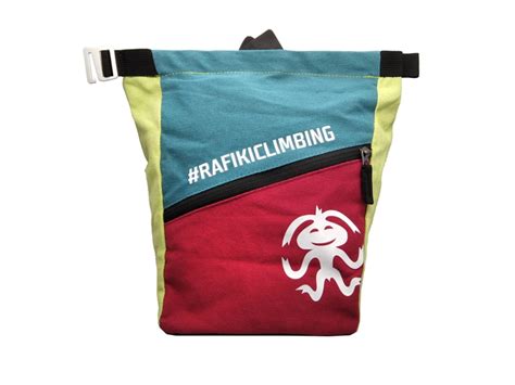 Detský lezec s vakom na magnézium