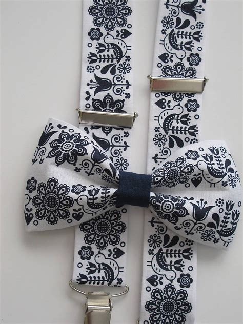 Detský motýlik a traky v rôznych kombináciách