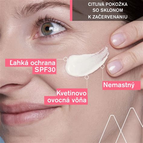 detail pokožky so začervenaním a suchosťou