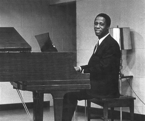 Scott Joplin hrajúci na klavíri