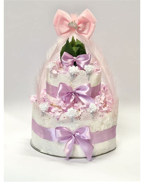 Plienková torta v tvare hradu pre dievčatko