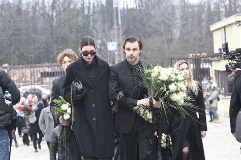 Smútočný sprievod Rómov