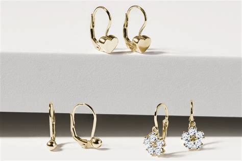 ukážka rôznych typov zapínania detských náušníc