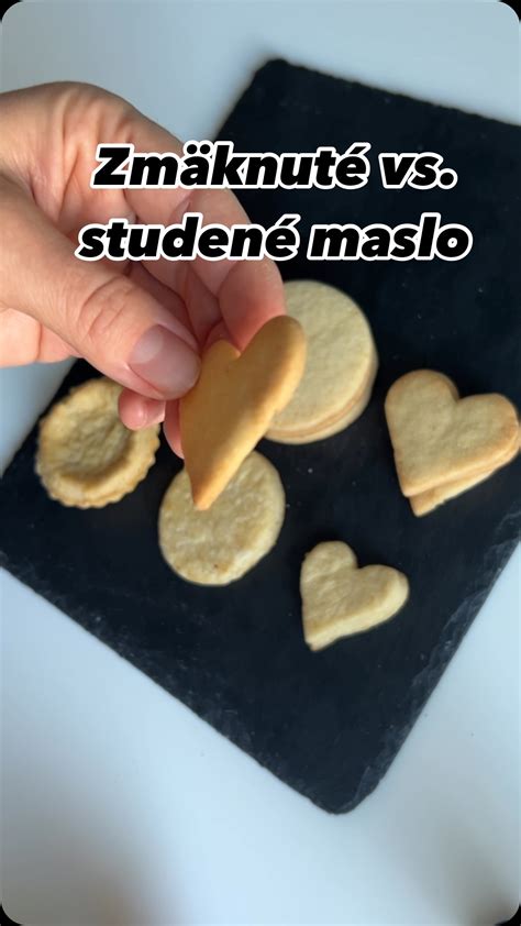 rukou preplachovanie škvrny pod prúdom studenej vody