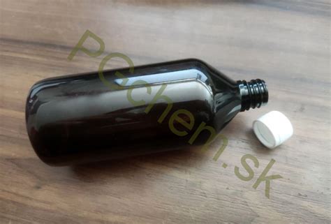 fľaštička s bylinkovou tinktúrou