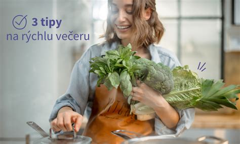 Osoba pripravujúca zdravú večeru