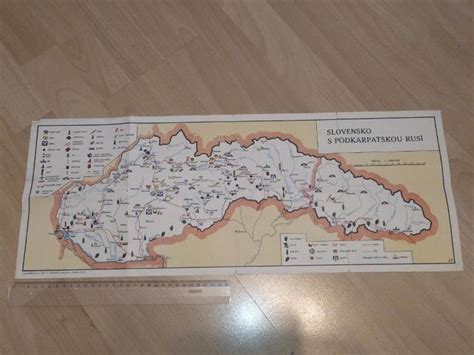 Mapa Divokého západu s vyznačenými lokalitami z románov Karla Maya