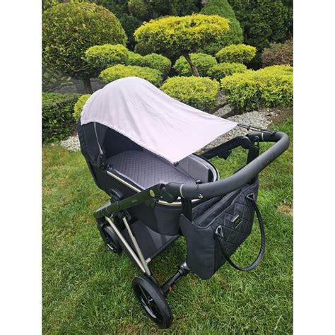 detail slnečnej clony kočíka