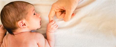 infografika zobrazujúca vrodené reflexy novorodenca