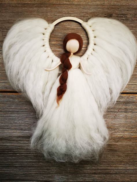 Anjel z ovčej vlny