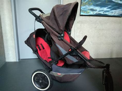 Ilustrácia inovatívneho inline systému kočíka Phil&Teds Explorer