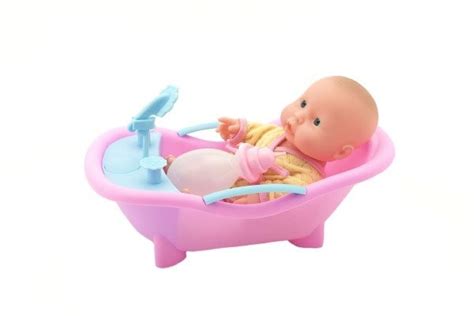 Bábätko vo vaničke s jemnou penou