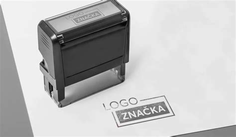 Pečiatka s nápisom Familienkasse