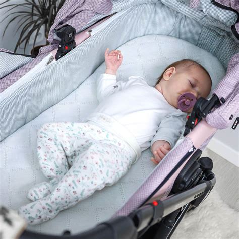 športové sedenie detského kočíka s polohovaním