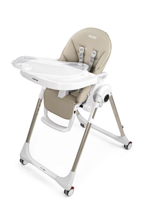 Detská jedálenská stolička Peg Perego Prima Pappa Zero-3 nastavená ako lehátko s novorodencom