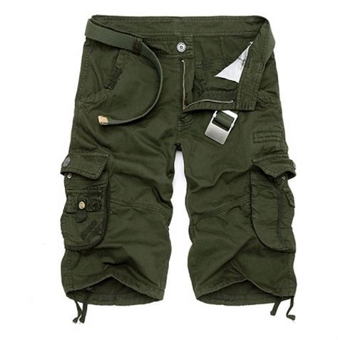 Pánske kraťasy v rôznych štýloch