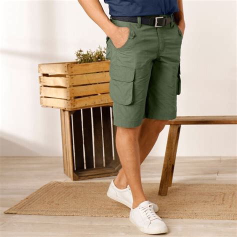 Detailné zábery pánskych kraťasových vreciek