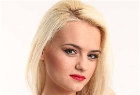 Klaudia Chlustinová v Hotelu Paradise