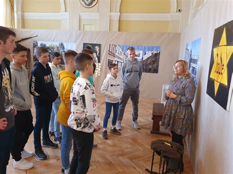 Ilustrácia s rôznymi potrebami pre škôlkara