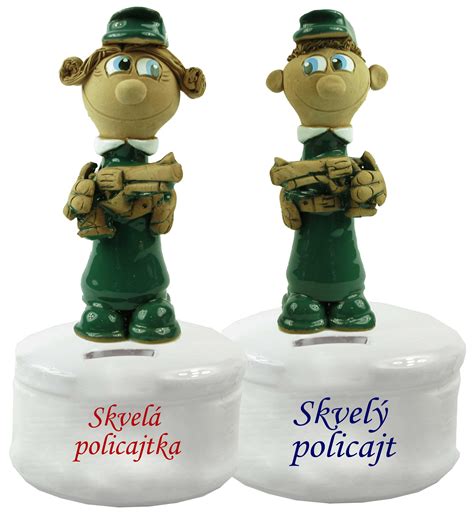Ilustrácia policajta vypočúvajúceho osobu