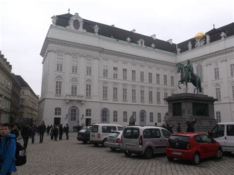 Budova Dvorskej knižnice vo Viedni