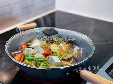 Ilustrácia rôznych spôsobov prípravy jedla: varenie, dusenie, pečenie