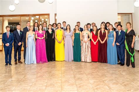 Symbolická fotografia maturantov