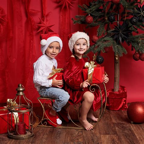 Rodinné vianočné fotenie v zasneženej krajine