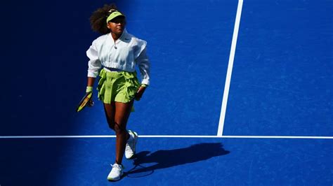 Serena Williams v akcii na tenisovom kurte