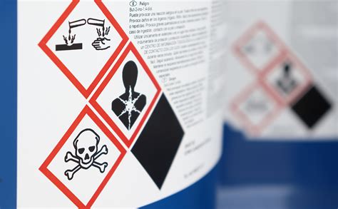 symbol nebezpečenstva chemikálie