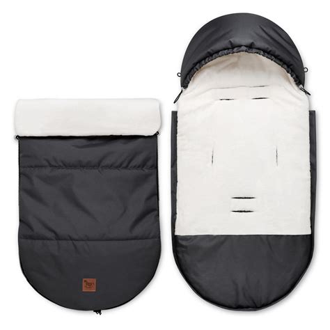 detail obojstranného nánožníka na kočík