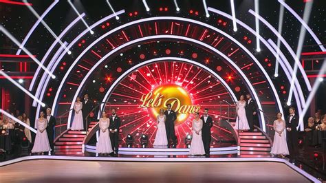 Tínedžeri na tanečnom parkete