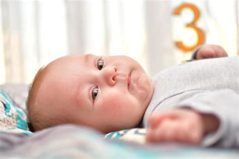 dvojročné dieťa hovorí