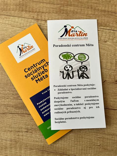 Matka držiaca dieťa v priečnej polohe