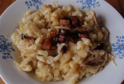 Hotové halušky s kapustou