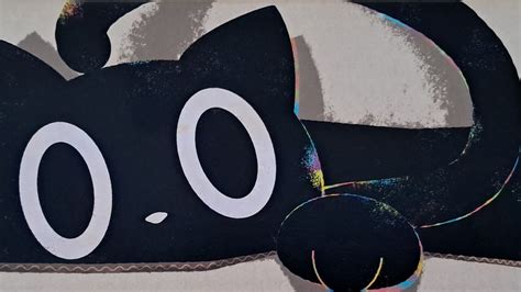 Deti hľadajú predmety v krabici s pieskom