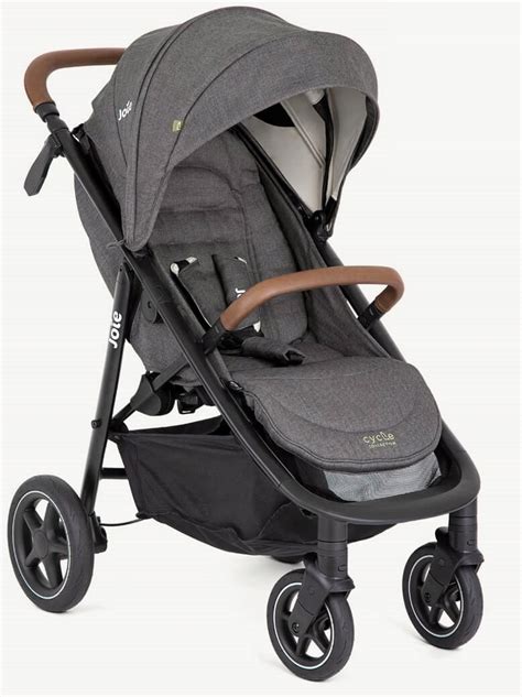 Bohatá výbava kočíka Joie Mytrax