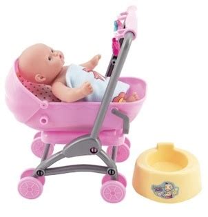 Bábika v kočíku